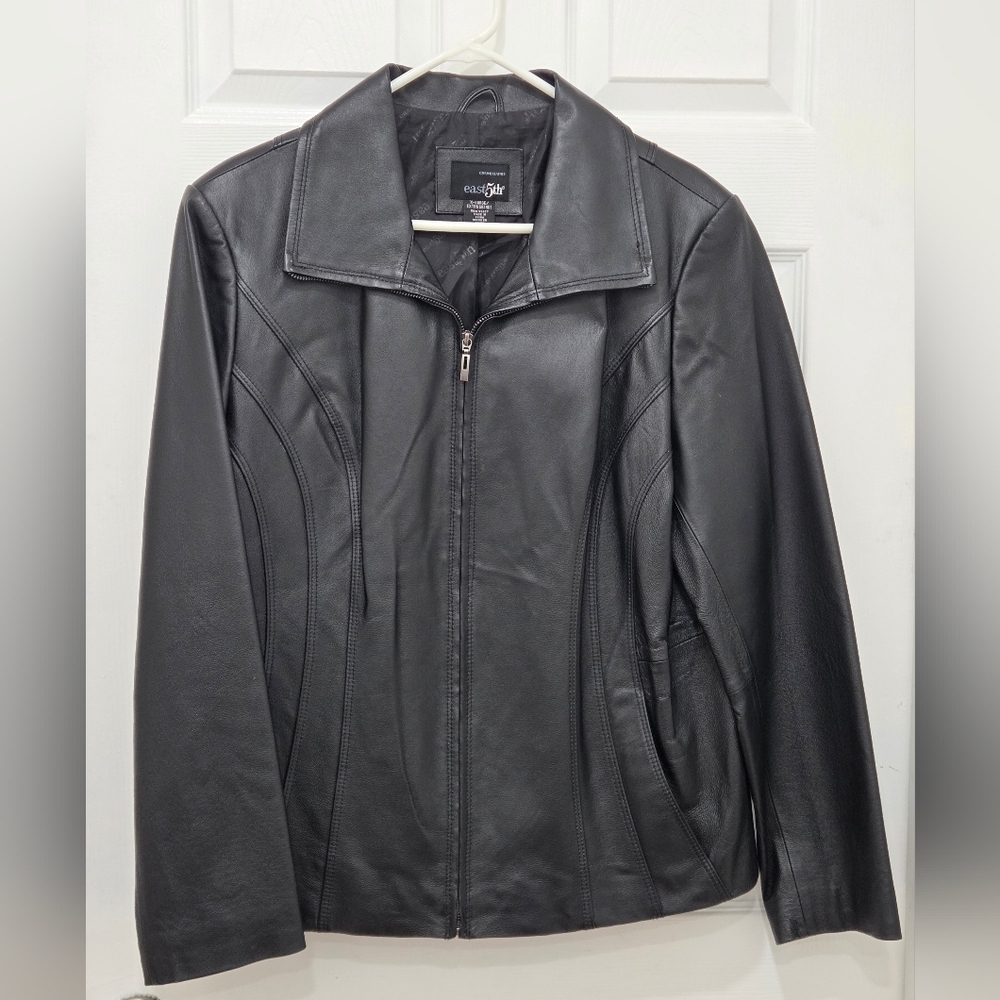 East 5th Women’s Black Genuine Leather Jacket  Zip Front Lined Sz XL